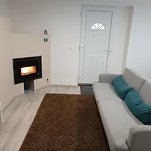 Un Bon Momentde Dente Appartement